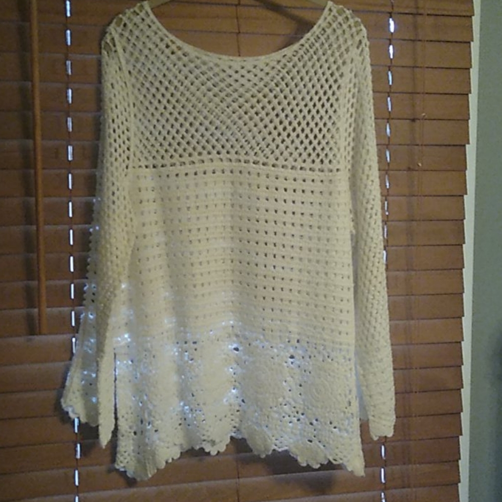 Ladies crochet open weave sweater